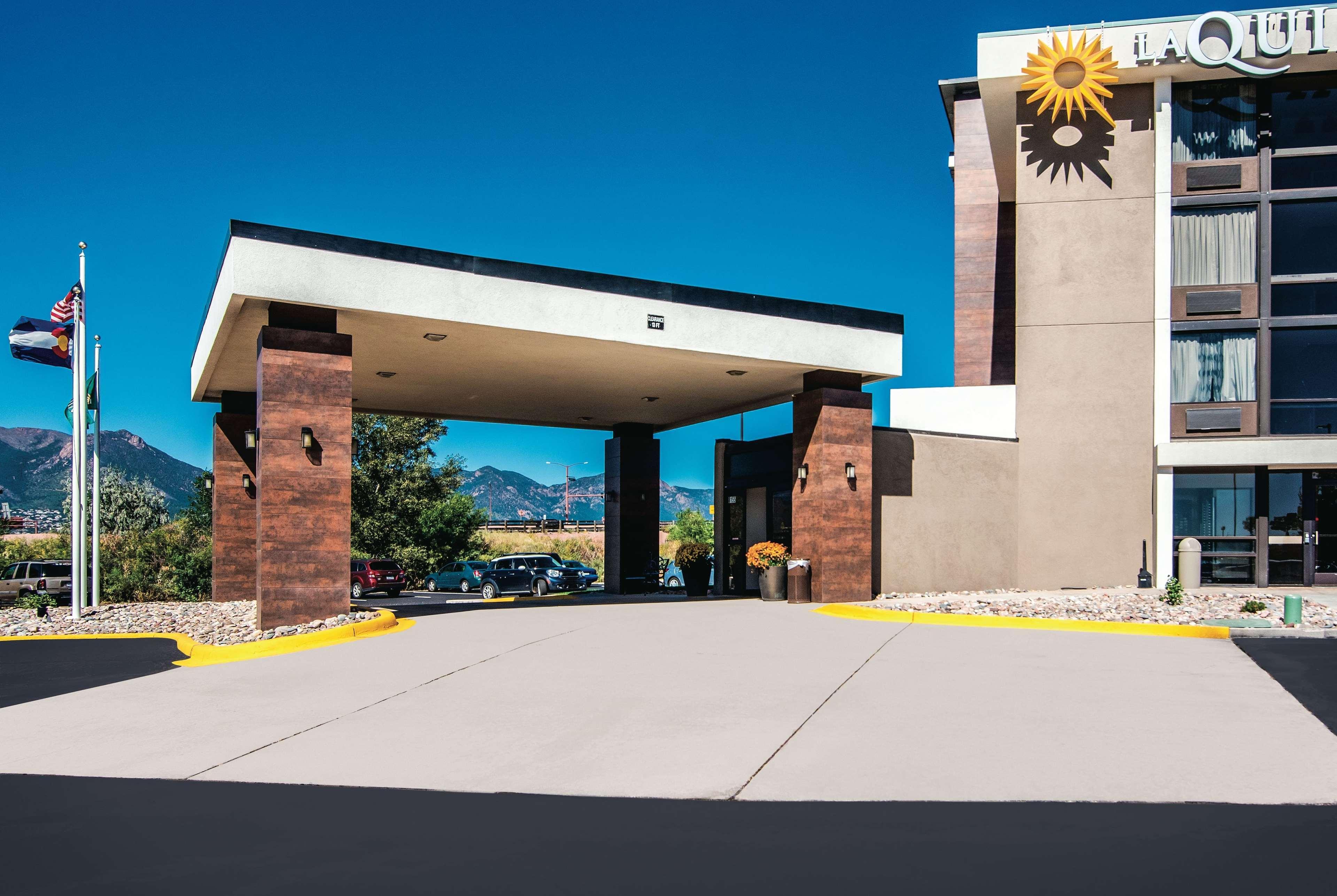 La Quinta By Wyndham Colorado Springs North Hotel Exterior foto